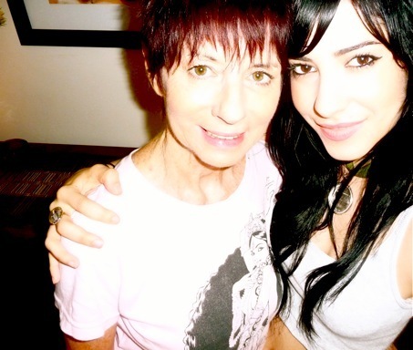 The Veronicas' Lisa and her mum on Christmas Day 2010