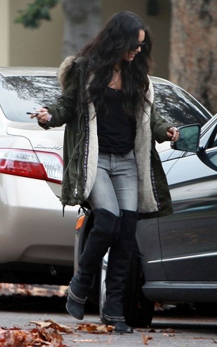 Vanessa out in Burbank