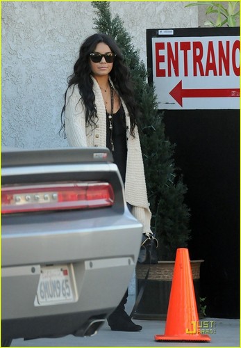 Vanessa out in Studio City