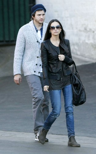  Ashton & Demi out in Studio City