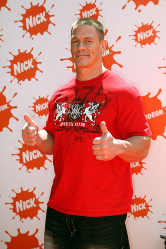  John Cena
