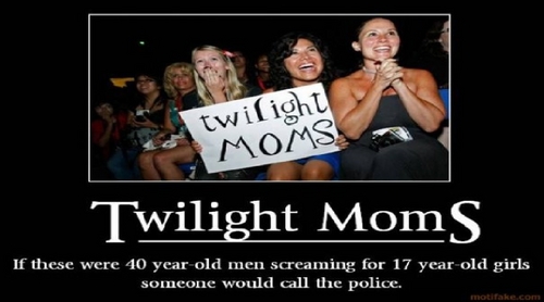  Twilight moms ( bottom is funny )