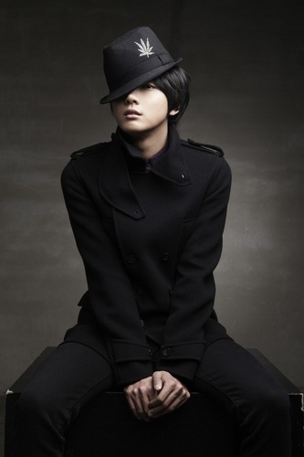 Yoon Shi Yoon - Oh Boy! magazine