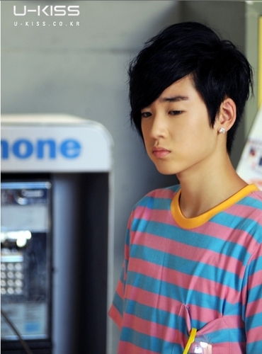 ✿¸.•*¨Kevin`*•..¸✿