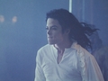 HQ Ghosts - michael-jacksons-ghosts photo