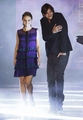 Attending and presenting at the People's Choice Awards, LA  - natalie-portman photo