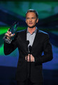 Neil Patrick Harris Accepting the 2011 People's Choice Award for Favourite TV Comedy Actor - neil-patrick-harris photo