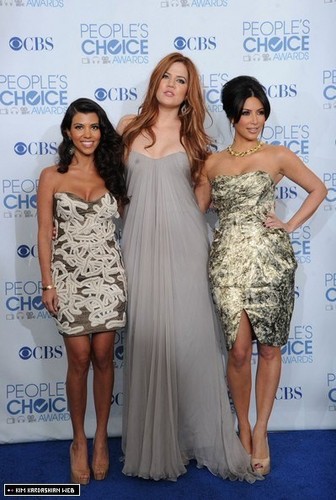 The Kardashians @ 2011 People's Choice Awards