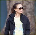 Natalie Portman: Square One Stroll - natalie-portman photo