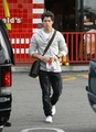 Nick Jonas Stops for McDonald’s - the-jonas-brothers photo