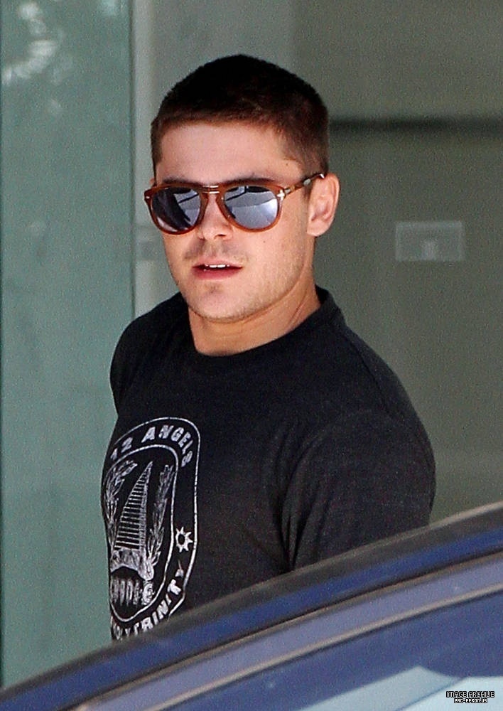 Zac Efron - Picture Colection