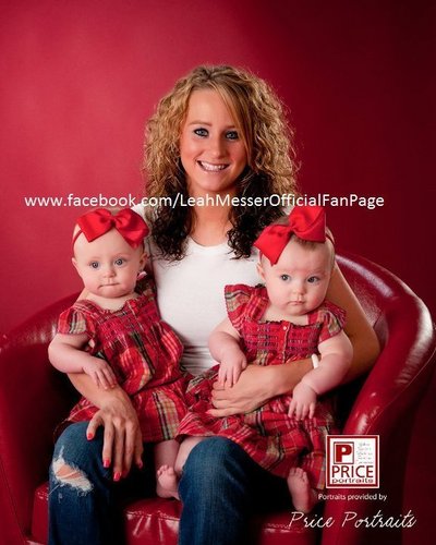Family Pictures<3