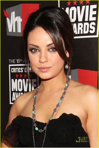  Mila Kunis @ 2011 Critic's Choice Awards