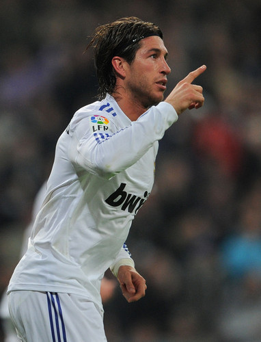 S. Ramos (Real Madrid - Atletico Madrid)