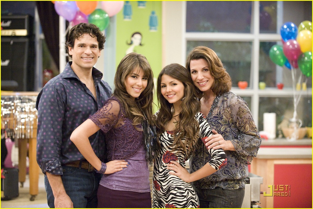 Song Victorious Photo