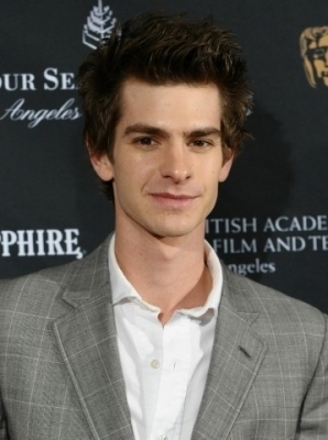  Andrew at BAFTA Awards chá Party - Arrivals (1/15/11)