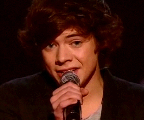  Flirty Hary Singing His hart-, hart Out (I Can't Help Fallling In Love Wiv U) 100% Real :) x