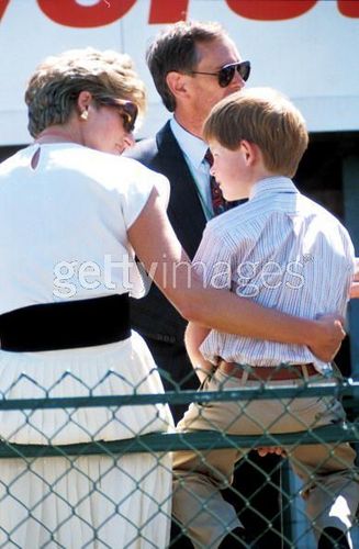  Princess Diana And Prince Harry (henry)