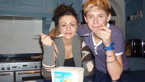 Rapper Cher & Irish Cutie Niall Aving A Bite To Eat In The Kitchen 100% Real :) x