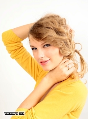  Taylor schnell, swift - Photoshoot #133: InRock (2010)