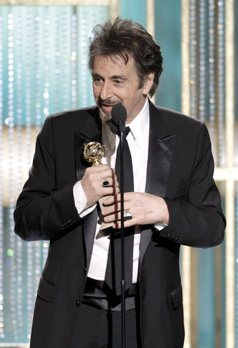  68th Annual Golden Globe Awards - tunjuk