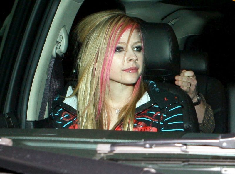 avril lavigne 2011 what the hell. hell avril lavigne-demi