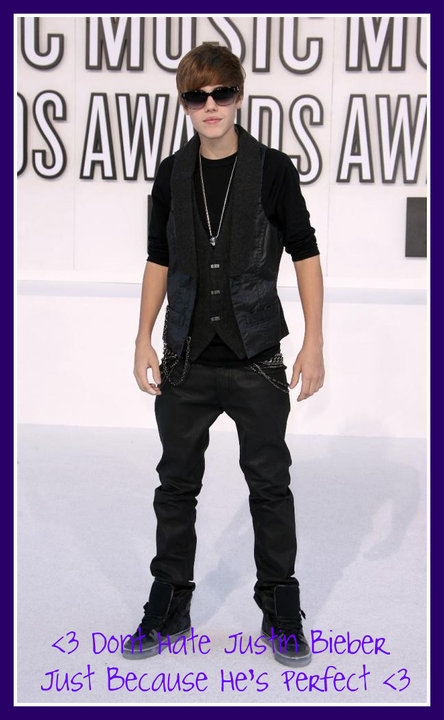 justin bieber hate pictures. lt;3 Don#39;t Hate Justin Bieber