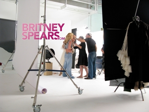  Britney ❤-Photoshoot - Peggy Sirota - Behind The Scenes