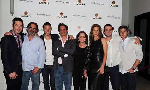  Brothers and Sisters Season 5 Premiere" presented por Bacardi 25-09-2010