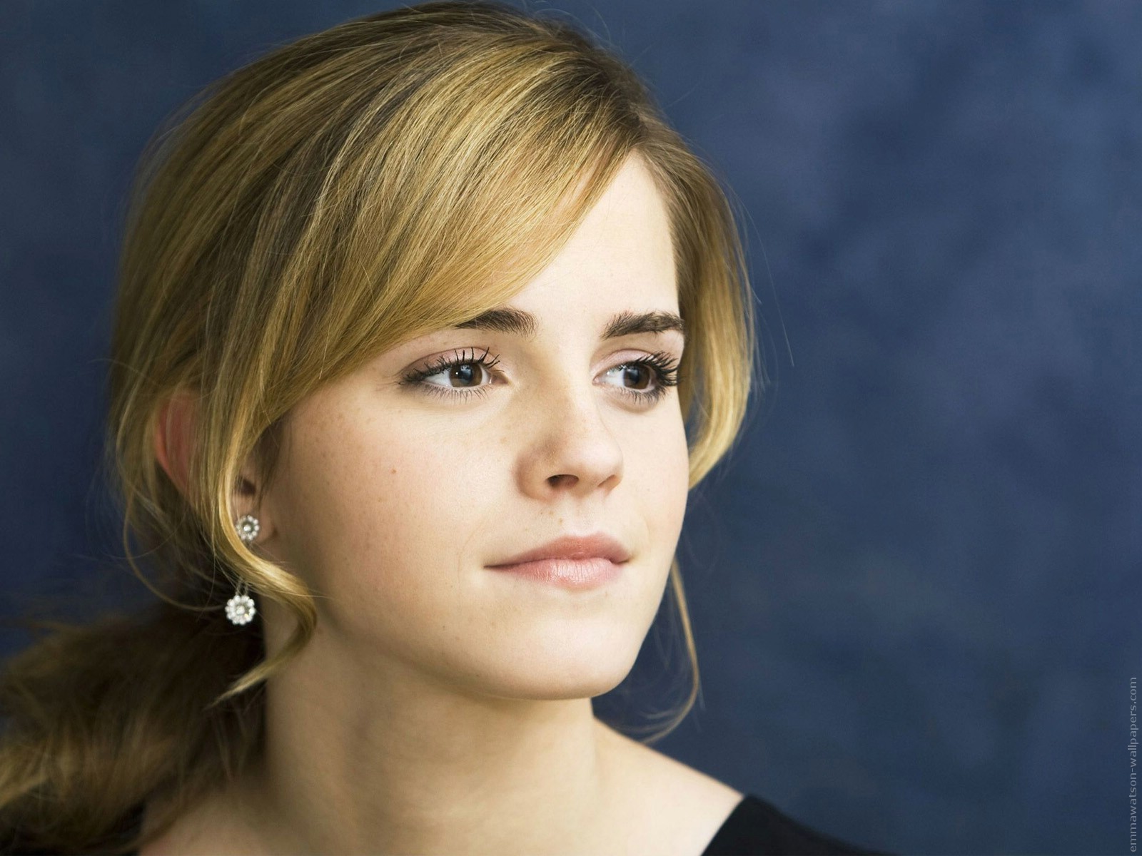 Emma Watson - Images Gallery