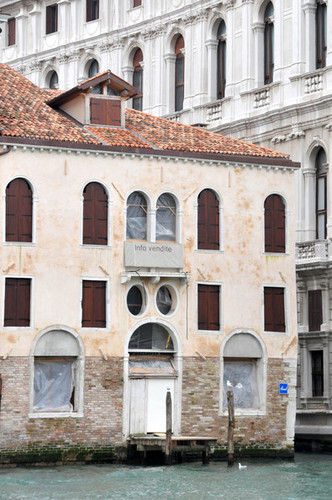  Johnny Depp's New घर in Venice