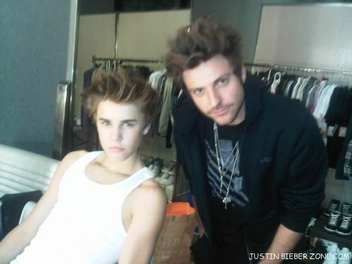 Justin+bieber+new+haircut+ 2011