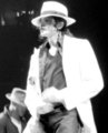 ♥ Angel in disguise ♥ ◕‿◕ - michael-jackson photo