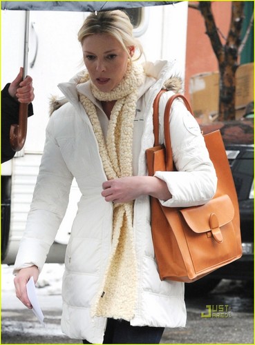 Katherine Heigl: NYC for 'New Year's Eve'!