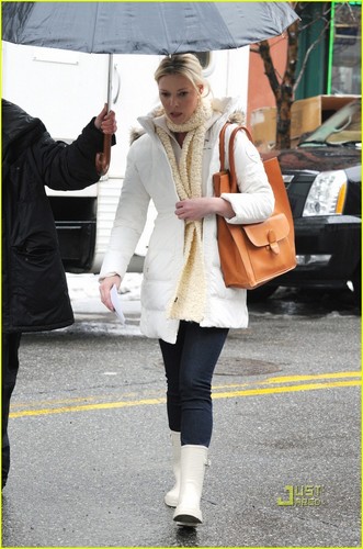 Katherine Heigl: NYC for 'New Year's Eve'!