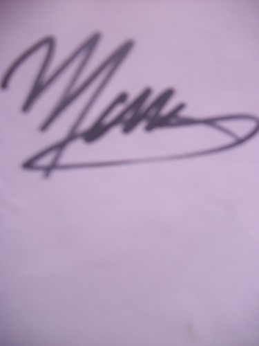  Matt Giraud Signature
