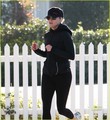 Reese Witherspoon: Santa Monica Morning Jog! - reese-witherspoon photo