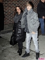 Justin With His Mom - justin-bieber photo