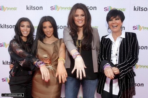  Kardashian Glam Pack Of Silly Bandz Launch Party 2/4/11