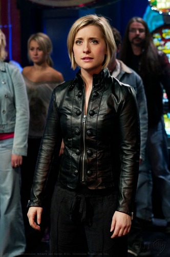  Smallville Episode 15 Fortune Promotional photos