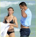 Cameron Diaz: Bikini Babe in Miami - cameron-diaz photo