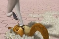 penguins-of-madagascar - Julien, why'd you have to step on Mort's face? xD screencap