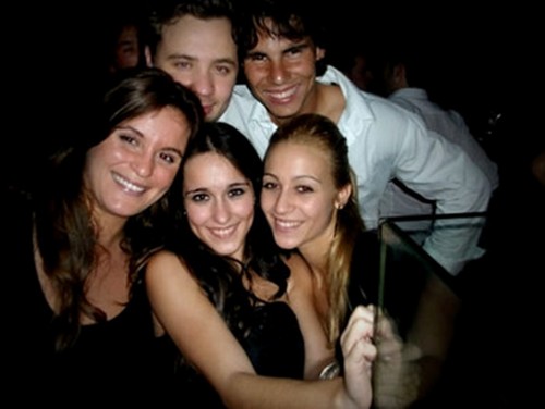  Nadal and his girls