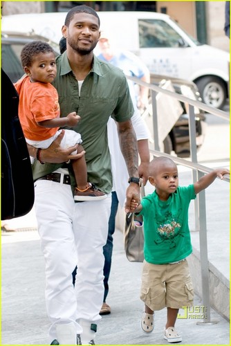  Usher & Sons: Central Park Family!