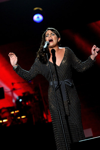  2011-02-11: 2011 MusiCares Person Of The বছর Tribute To Barbra Streisand - প্রদর্শনী