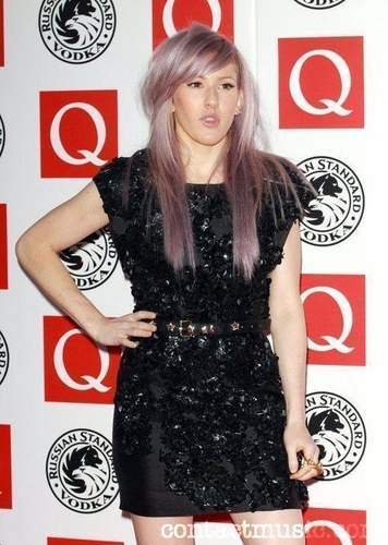 Ellie @ Q Awards 2010