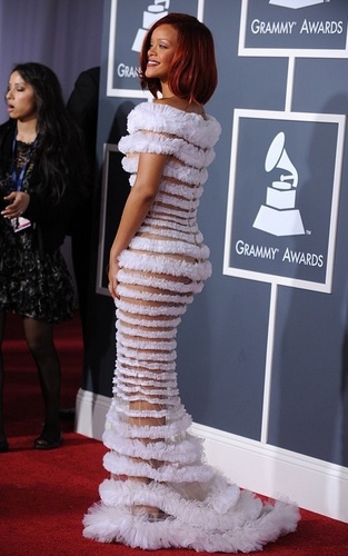  Rihanna @ 2011 Grammy Awards