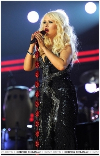  Christina Performs @ 2011 GRAMMY Awards