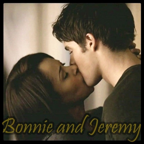 Jeremey and Bonnie キッス