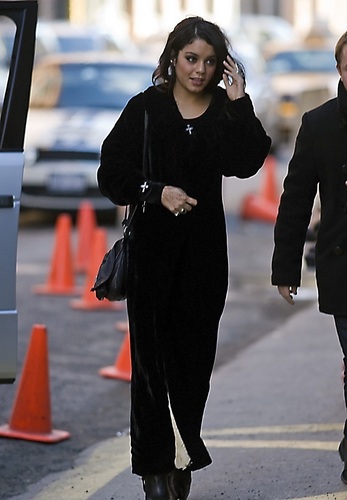  Visiting 牛奶 Studios in NYC-February 16,2011